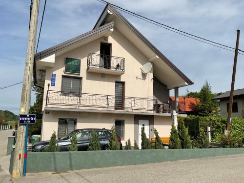 Tuhelj Apartment | Deluxe Studio Apartmani BISER: Family-Friendly & Hot Tub
