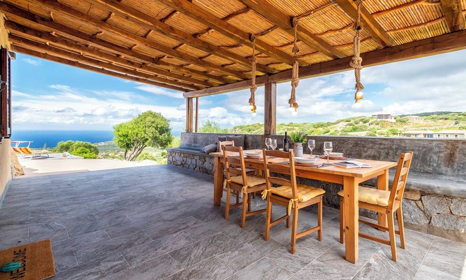 Trinita d'Agultu Apartment | Sea View Studio Apartment 'Stazzo Jana' with Private Terrace