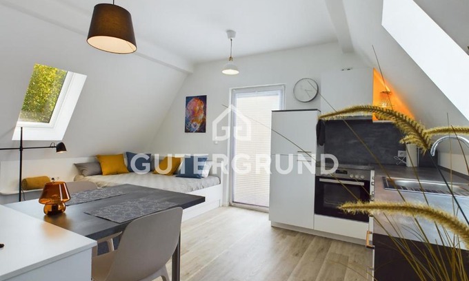 Westerstede Apartment | Budget-Friendly Studio-Apartment "Charlotte" for Families