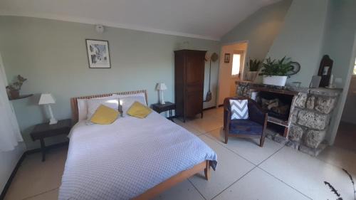 Bargemon Apartment | Comfortable Studio Apartment in Bargemon - Family-Friendly