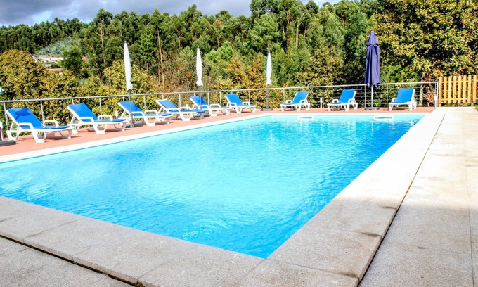 Arouca Apartment | Studio Apartment 'Martins House' with Mountain View, Wi-Fi and Air Conditioning