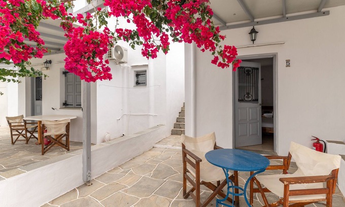 Vathi Apartment | Cozy Sea View Studio Apartment 'Sifnos 5' with Wi-Fi