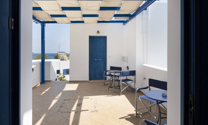 Serifos Apartment | Cozy Studio Apartment with Sea View and Wi-Fi in Serifos