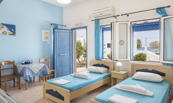 Serifos Apartment | Relaxing Oceanfront Studio Apartment 'Studios Ninemia Serifos'