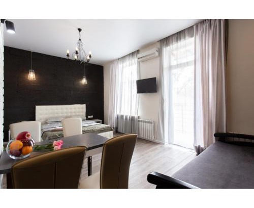 Petrovskoye Apartment | Budget-Friendly Studio Apartment in City Center