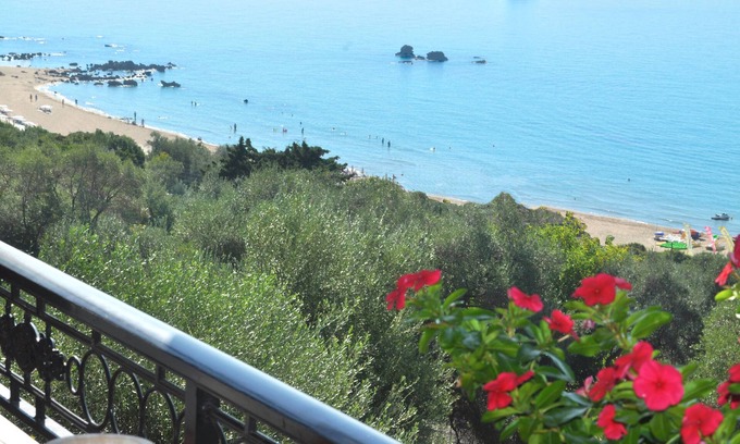 Parelia Apartment | Inviting Studio Apartments with Pool & Ocean View in Corfu