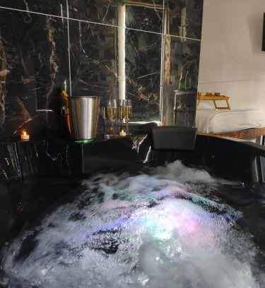 Evreux Apartment | Discover Le Balnéhome Centre Ville with Relaxing Hot Tub