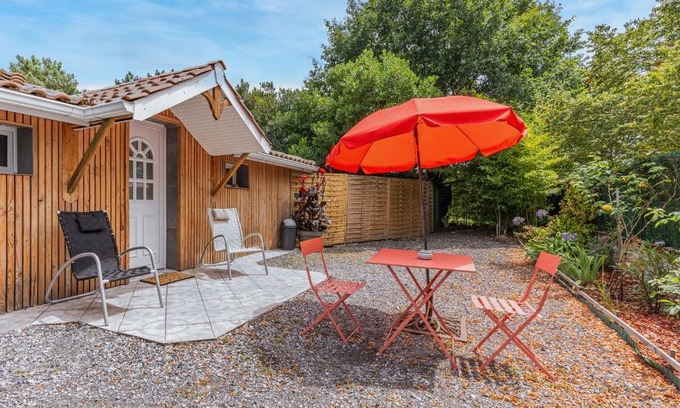 Cazaux Apartment | Highly Rated Studio Bassin d'Arcachon - Pet Friendly Stay