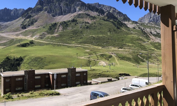 La Mongie Apartment | Pet-Friendly Studio Cabine: Perfect for Families & Guests