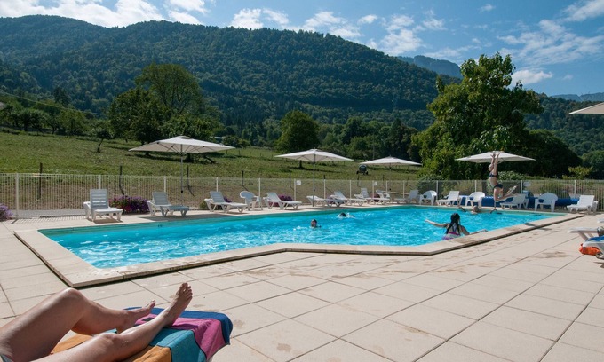 Giez Apartment | Giez Studio Alcove for 4 | Pools, Spa & Family-Friendly Fun!