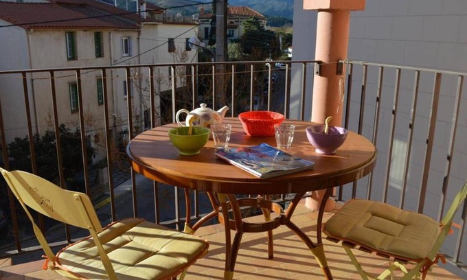 Banyuls-sur-Mer Apartment | Cozy Studio with Mountain View Terrace, Steps from the Beach