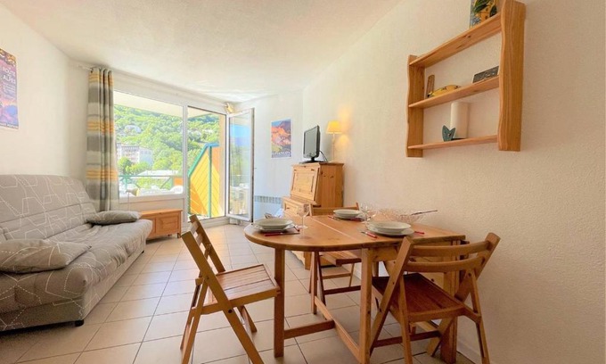Briancon Apartment | Cozy Studio Cabine in Briançon with Scenic Balcony Views