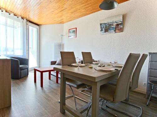 Chamrousse Apartment | Cozy Studio Chamrousse for Families - 9/10 Guest Rated