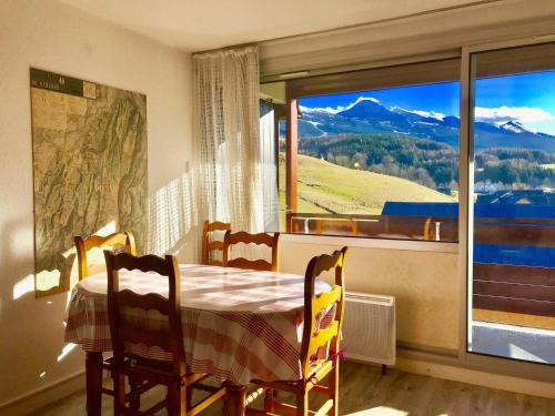 Villard-de-Lans Apartment | Cozy Mountain View Studio Near Village and Ski Slopes