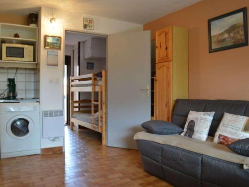 Argeles Plage Apartment | Cozy Studio with Pool, Private Parking near the Sea