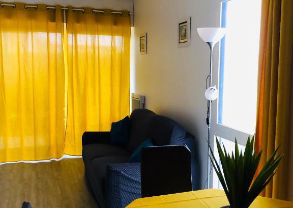 Andernos-les-Bains Apartment | Tranquil Studio-Cabine Steps from City Center and Beach