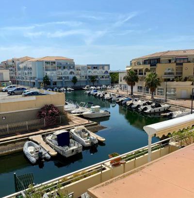 Sete Apartment | Ocean View Studio Cabin with Private Parking - Rated 10/10