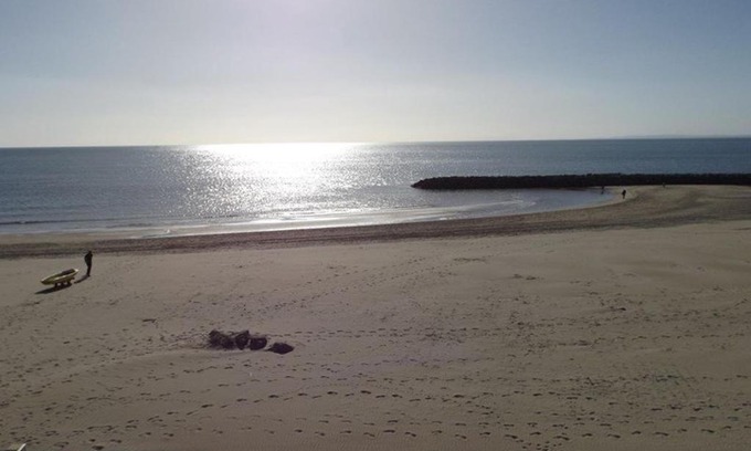 Le Grau-dʼAgde Apartment | Cozy Studio Cabin with Direct Beach Access & Parking