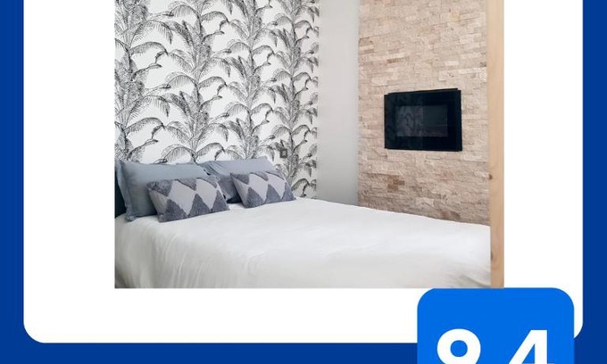 Sarreguemines Apartment | Peaceful Studio with Premium Amenities - Rated 9/10