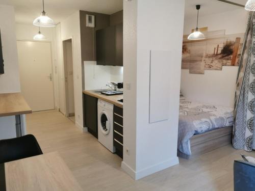 Saint-Pierre-du-Mont Apartment | Serene Studio with Parking – Child-Friendly Comfort