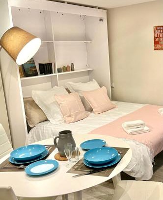 Intra Muros Apartment | Studio calme intra-muros à 150m de la plage