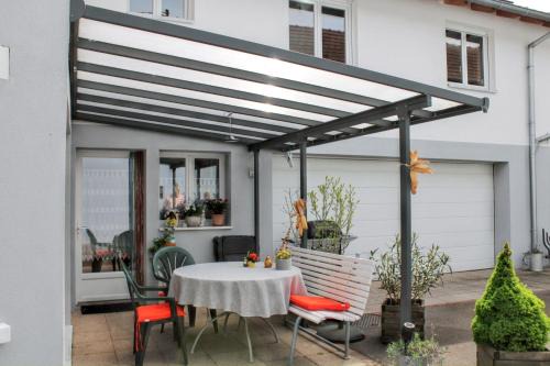 Valff Apartment | Cozy Studio in Valff with Private Garden - Rated 8.9/10