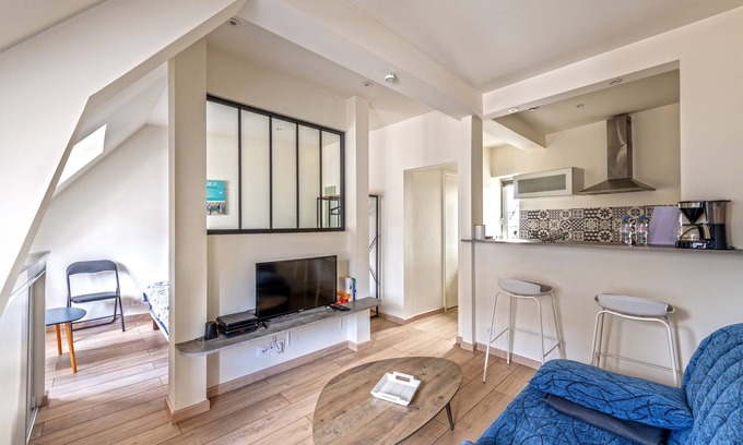 Roscoff Apartment | Oceanfront Studio Christiane in the Heart of Roscoff