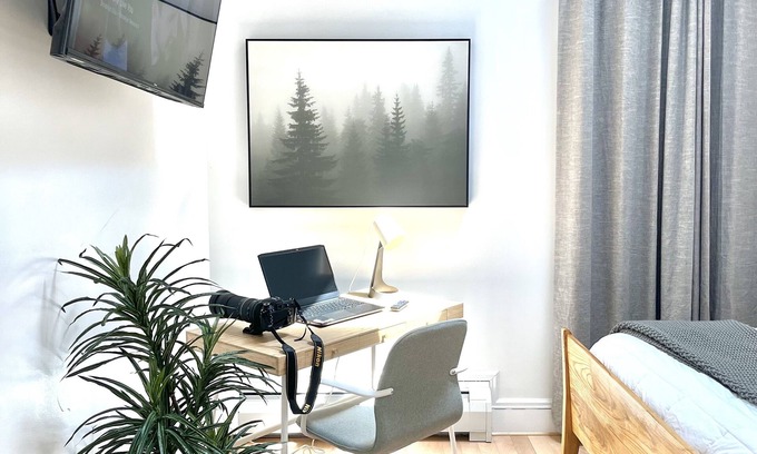 Brattleboro Apartment | Cozy Studio Near Downtown with Ocean View & Trail Access