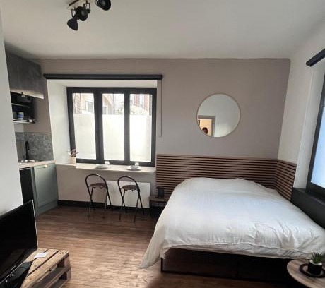 Colombey-les-Belles Apartment | Studio Cocoon