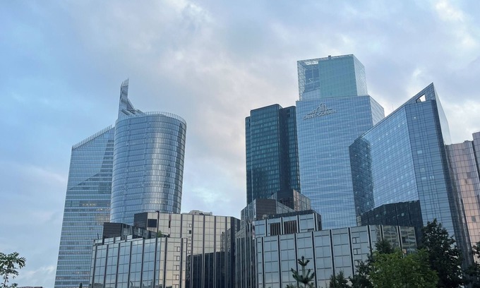 Gambetta Apartment | Cozy Studio Cocoon with Spa, Kitchen, and Breakfast