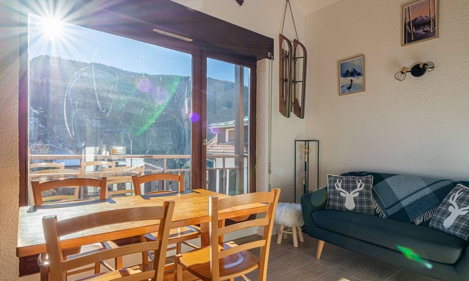 Saint-Jean-de-Sixt Apartment | Cozy Studio Retreat in the Heart of the Mountains