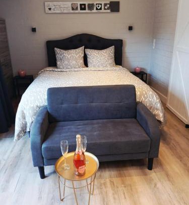 Vielsalm Apartment | Charming Studio "Coeur du Lac" - Child Friendly Retreat