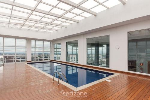 Matriz Apartment | Cozy Studio in Prime Location with Pool Access in Curitiba