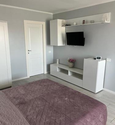 Eforie Apartment | Guest Rated: Studio Costin - Ideal for Families