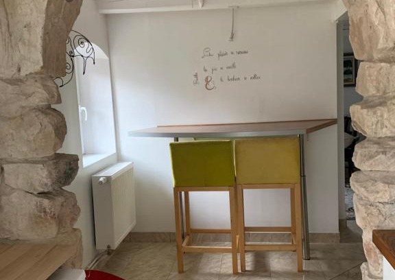 Blaesheim Apartment | Cozy Studio in a Picturesque Village - Ideal Getaway