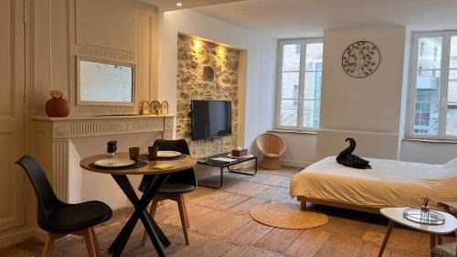 Bellac Apartment | Studio cosy idéal pour Séjours Courts ou Longs
