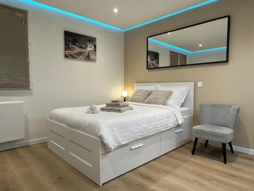 Longeville-les-Metz Apartment | Top-Rated Studio Cosy - Les Régates: Family-Friendly Escape