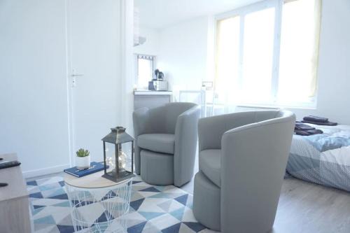 Saint-Quentin Apartment | Cozy Studio Near the Train Station for Your Next Getaway