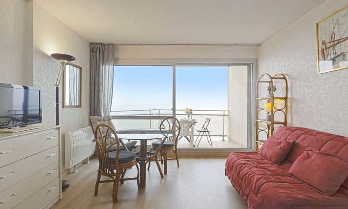 Biarritz Apartment | Exceptional Studio Parado - Welkeys with Oceanfront Views