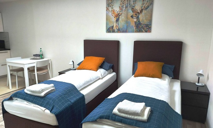Bad Homburg v.d. Hoehe Apartment | Child-Friendly Studio Apartment with Perfect Review Score