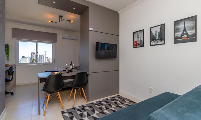 Centro Apartment | Sunny 13th Floor Retreat Near IMED with Hot Tub & Breakfast