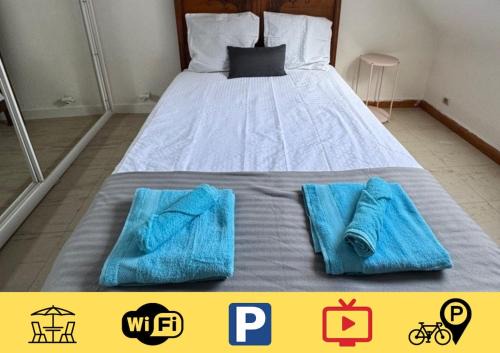 Precigne Apartment | Studio Dorothée - Parking Privé
