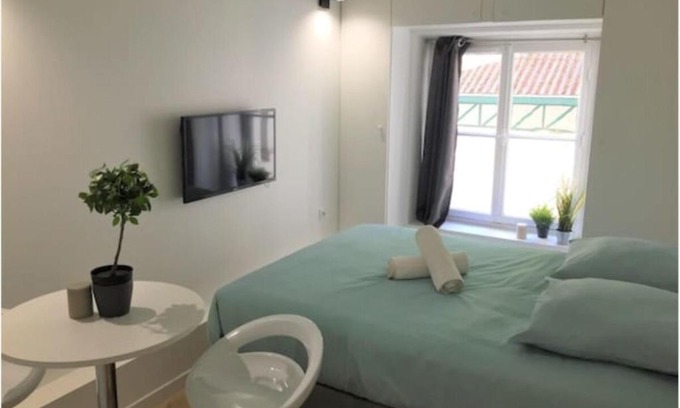 Puvis De Chavannes - Le Lycee Apartment | Cosy Studio Duquesne Near Parc Tête d'Or & Metro Foch
