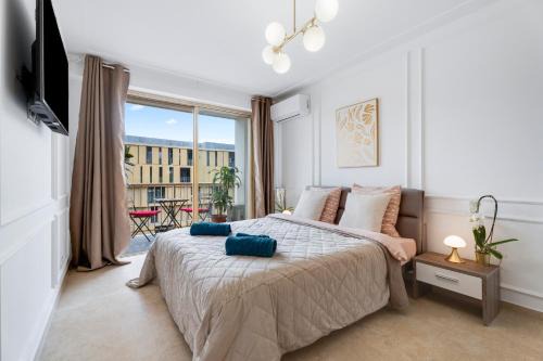 Fabron Apartment | Pet-Friendly Studio Terrace Near Sea Tramway in Nice