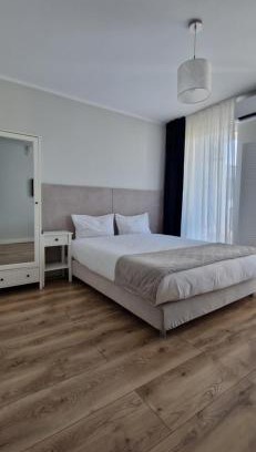 Baia Mare Apartment | Exceptional Studio Ema II: Child-Friendly & Guest Rated 9.9