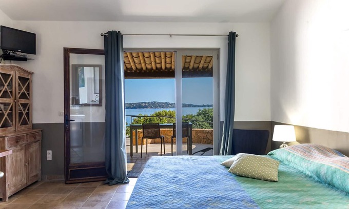 Porto-Vecchio Apartment | Seaside Studio with Ensuite & Ocean View - Guest Rated 9.6