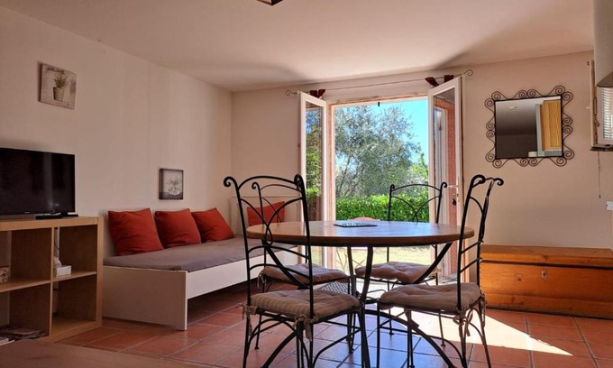 Donneville Apartment | Cozy Studio Escale champêtre 31 - Highly Rated & Family Friendly