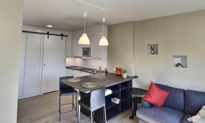 Fexhe-le-Haut-Clocher Apartment | Guest Favorite: Studio Félicie with 9/10 Review Score