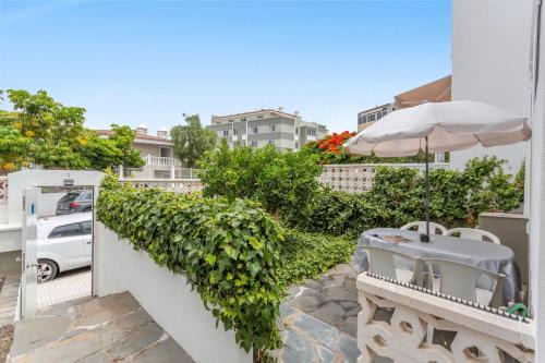 Puerto de la Cruz Apartment | Discover Fantastico 2 - Center Puerto with Pet-Friendly Amenities