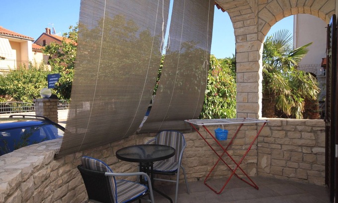 Valbandon Apartment | Pet-Friendly Studio Flat with Ocean View in Fažana